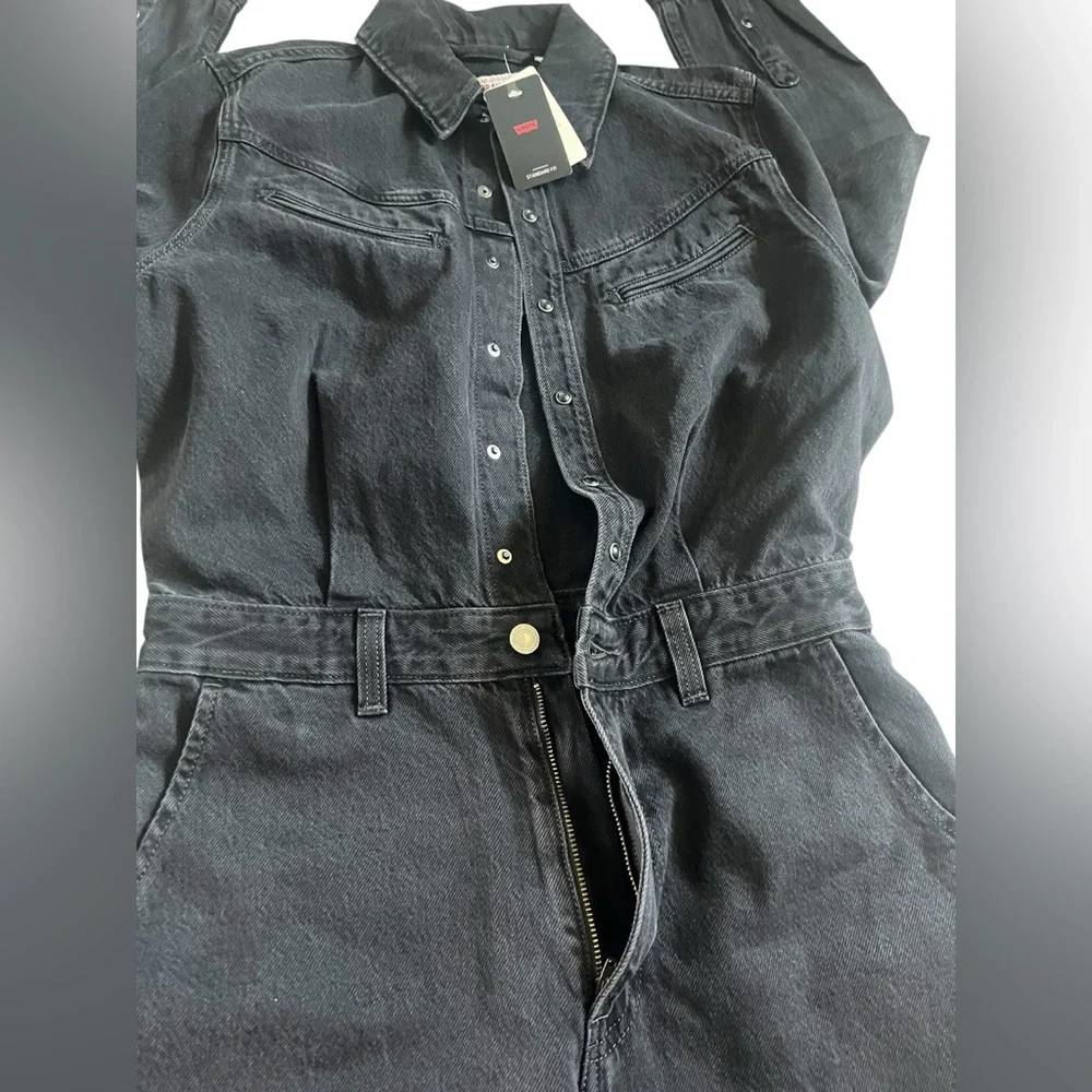 Levi’s Rinoa Wide-Leg Jumpsuit - Picture 16 of 17